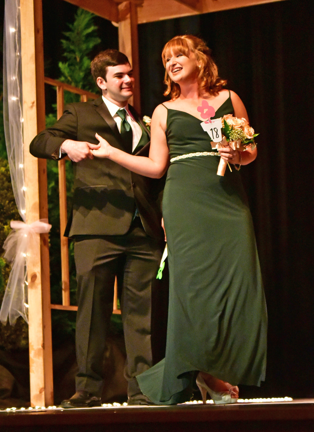 050419_gal_buenaprom 19